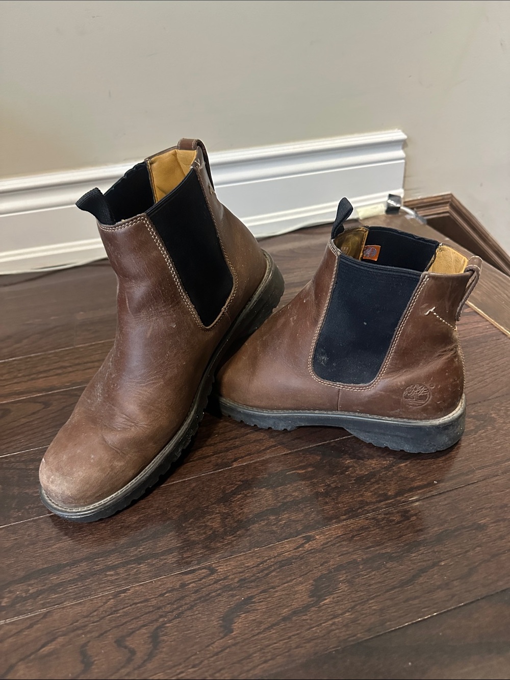 Timberland Brown Leather Men’s Chukka Chelsea Boots